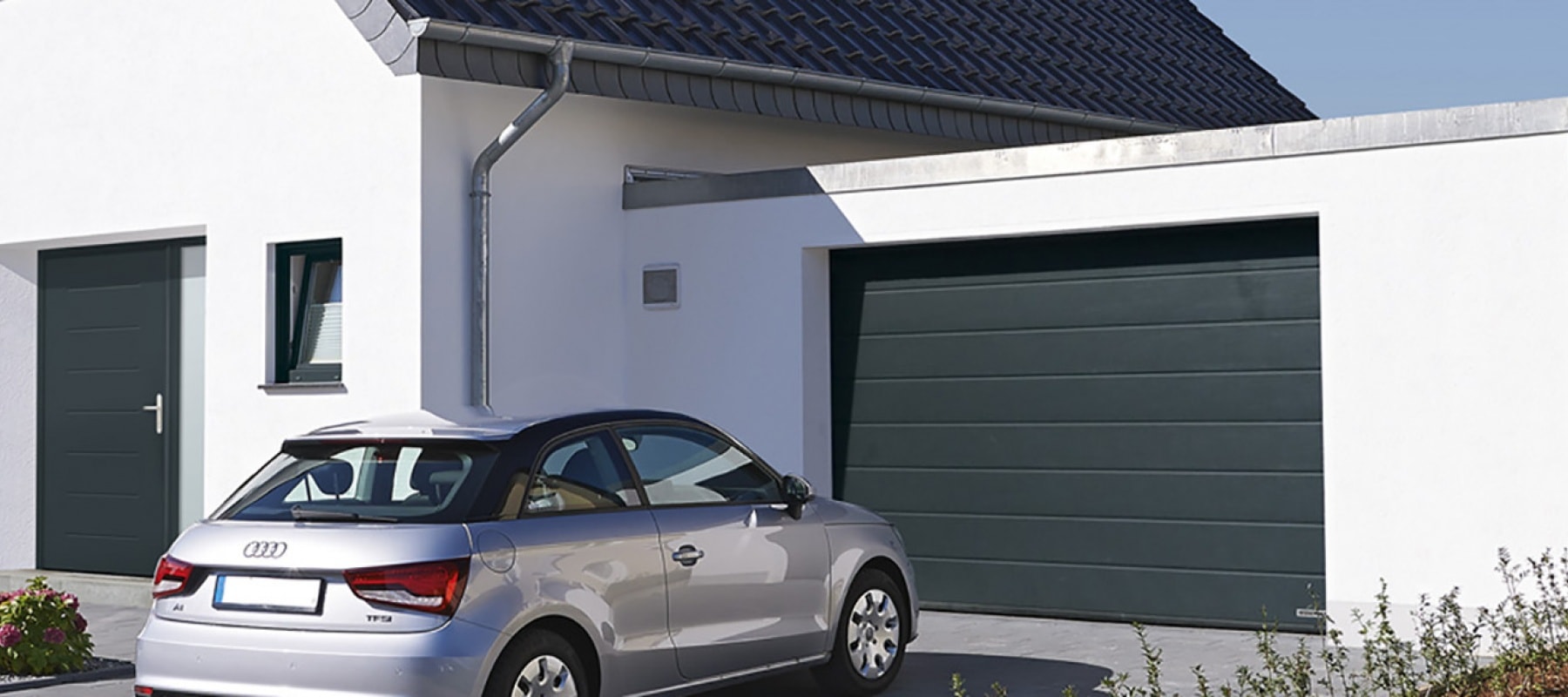 Comment choisir une porte de garage sur-mesure ? - Maison Veyret